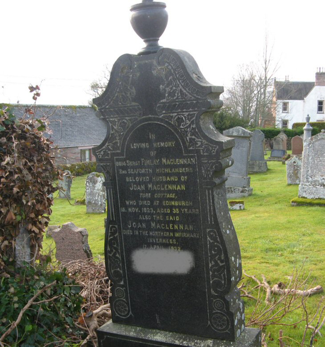 Photo of headstones/Finlay MacLennan died 1923 MI Killearnan